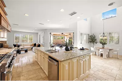 29251 Via Zamora, San Juan Capistrano, CA 92675 - Photo 14