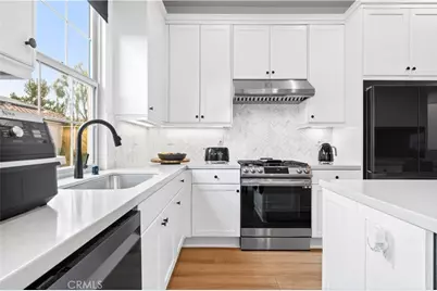 89 Kestrel, Irvine, CA 92618 - Photo 14