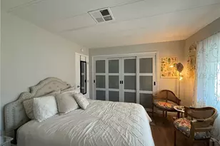 18601 Newland Street, Huntington Beach, CA 92646 - Photo 10