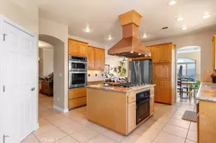 25250 Deertrail, Tehachapi, CA 93561 - Photo 2