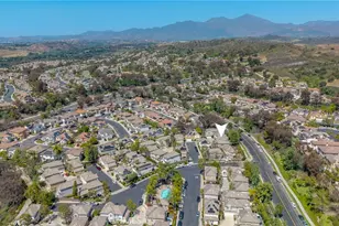 63 Poppyfield Ln, Rancho Santa Margarita, CA 92688 - Photo 48