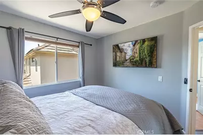 63 Poppyfield Lane, Rancho Santa Margarita, CA 92688 - Photo 32