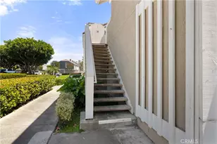 18 Laurel, Aliso Viejo, CA 92656 - Photo 2
