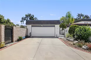 24 Rockrose Way, Irvine, CA 92612 - Photo 2