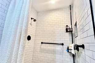 21100 Vintage, Chatsworth, CA 91311 - Photo 12