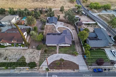 41747 Crest, Hemet, CA 92544 - Photo 2