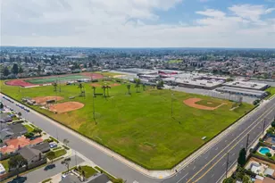 12062 W Edinger #Spc 19, Santa Ana, CA 92704 - Photo 22
