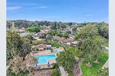 2 Featherwood, Irvine, CA 92612 - Photo 2