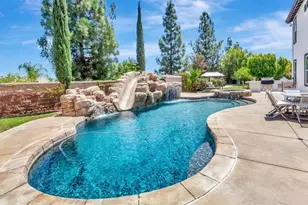 3795 Peregrine Cir, Corona, CA 92881 - Photo 4