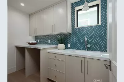 1123 E Balboa, Newport Beach, CA 92661 - Photo 32