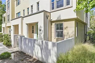 136 Acamar, Irvine, CA 92618 - Photo 26