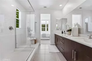136 Acamar, Irvine, CA 92618 - Photo 2