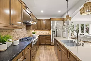 122 Catalonia, Irvine, CA 92618 - Photo 28