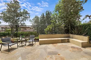 122 Catalonia, Irvine, CA 92618 - Photo 38