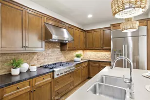122 Catalonia, Irvine, CA 92618 - Photo 26