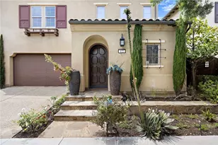 122 Catalonia, Irvine, CA 92618 - Photo 8