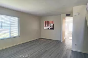 25885 Trabuco, Lake Forest, CA 92630 - Photo 2