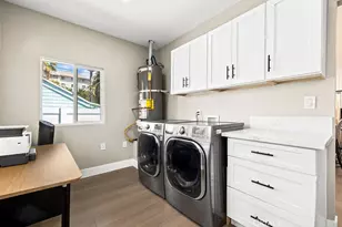 1347 Atlantic, Long Beach, CA 90813 - Photo 24