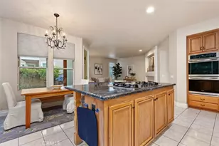 27531 Glenwood, Mission Viejo, CA 92692 - Photo 10