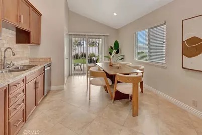 27651 Soltero, Mission Viejo, CA 92691 - Photo 16