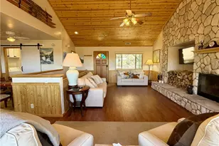 33470 Angeles Dr, Green Valley Lake, CA 92341 - Photo 14