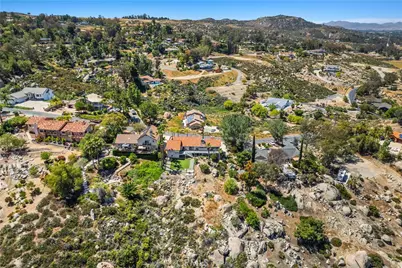27830 Hemet Street, Hemet, CA 92544 - Photo 40