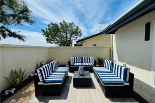 41 Mainsail, Corona del Mar, CA 92625 - Photo 24