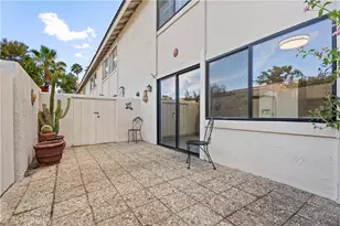 2010 Lawrence Crossley, Palm Springs, CA 92264 - Photo 28
