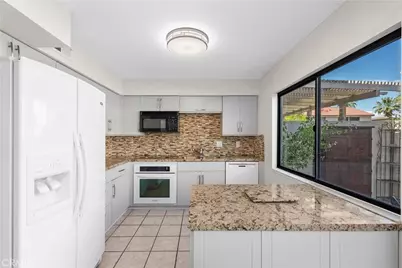 2010 Lawrence Crossley, Palm Springs, CA 92264 - Photo 20