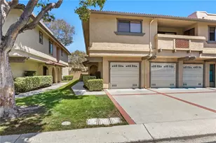 25183 Oak Canyon, Lake Forest, CA 92630 - Photo 4