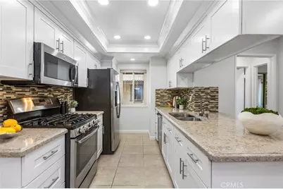 25183 Oak Canyon, Lake Forest, CA 92630 - Photo 6