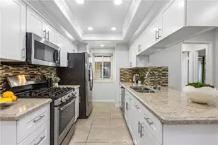 25183 Oak Canyon, Lake Forest, CA 92630 - Photo 6