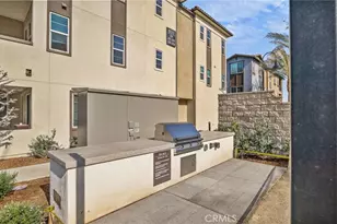 6123 Valentina Wy, Eastvale, CA 92880 - Photo 24