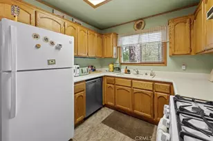560 Lakewood Ln, Big Bear Lake, CA 92315 - Photo 16