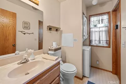 560 Lakewood Lane, Big Bear Lake, CA 92315 - Photo 20