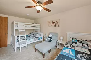 560 Lakewood Ln, Big Bear Lake, CA 92315 - Photo 4