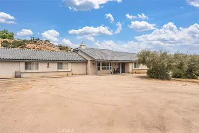 6861 Oak Hill Road, Oak Hills, CA 92344 - Photo 2