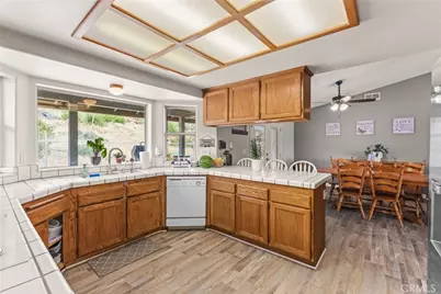 6861 Oak Hill Road, Oak Hills, CA 92344 - Photo 14