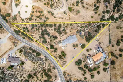 6861 Oak Hill Road, Oak Hills, CA 92344 - Photo 32