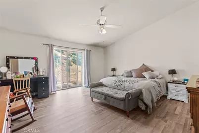 6861 Oak Hill Road, Oak Hills, CA 92344 - Photo 14