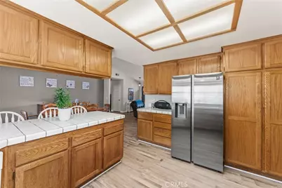 6861 Oak Hill Road, Oak Hills, CA 92344 - Photo 10