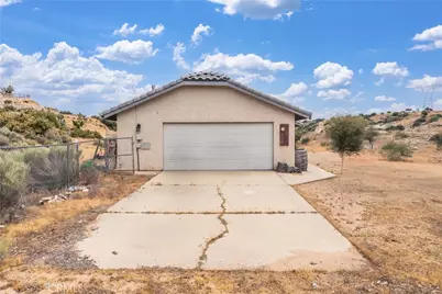 6861 Oak Hill Road, Oak Hills, CA 92344 - Photo 28