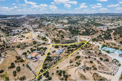 6861 Oak Hill Road, Oak Hills, CA 92344 - Photo 30