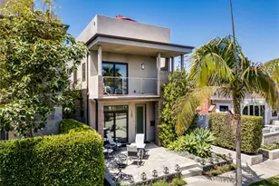 129 Dolphin, Seal Beach, CA 90740 - Photo 1