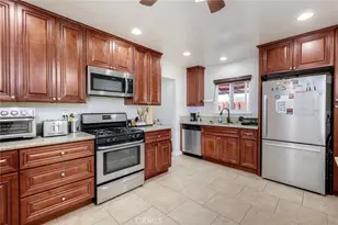 7549 Black Oak, San Diego, CA 92114 - Photo 12