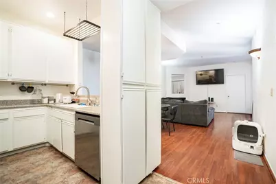 640 W 4th #315, Long Beach, CA 90802 - Photo 10