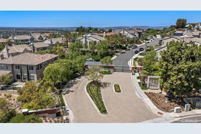 2491 N La Colina Court, Orange, CA 92867 - Photo 42