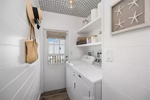 264 Mayflower, Newport Beach, CA 92660 - Photo 24