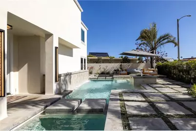 3242 Falkland, Huntington Beach, CA 92649 - Photo 8