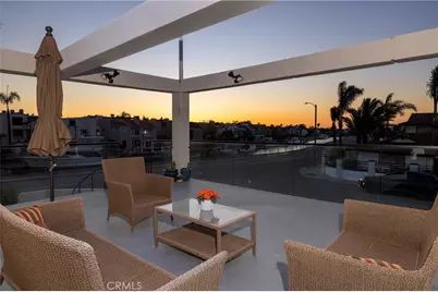 3242 Falkland, Huntington Beach, CA 92649 - Photo 38